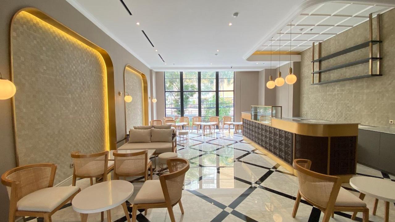 Maia Hotel Джакарта Екстер'єр фото