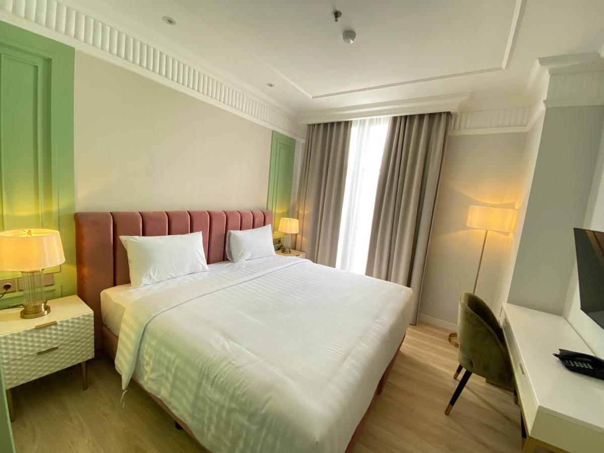 Maia Hotel Джакарта Екстер'єр фото