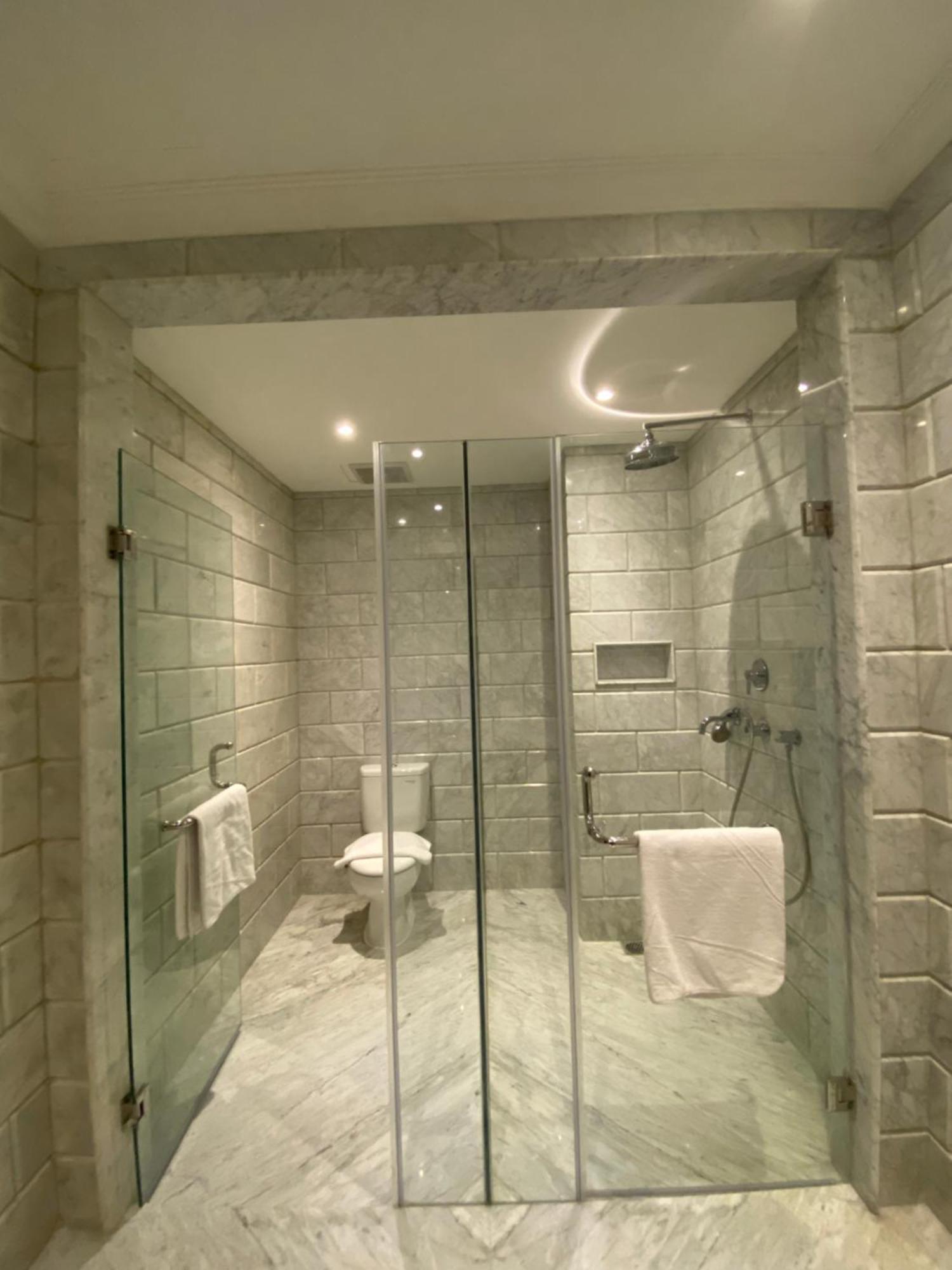 Maia Hotel Джакарта Екстер'єр фото